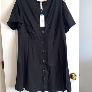 Brand New With Tags: Black button up dress